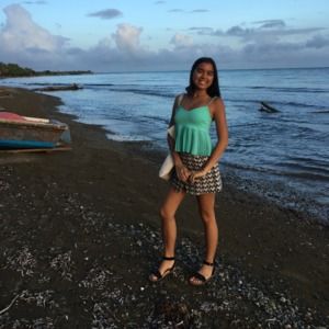 Meet your Posher, Daniella